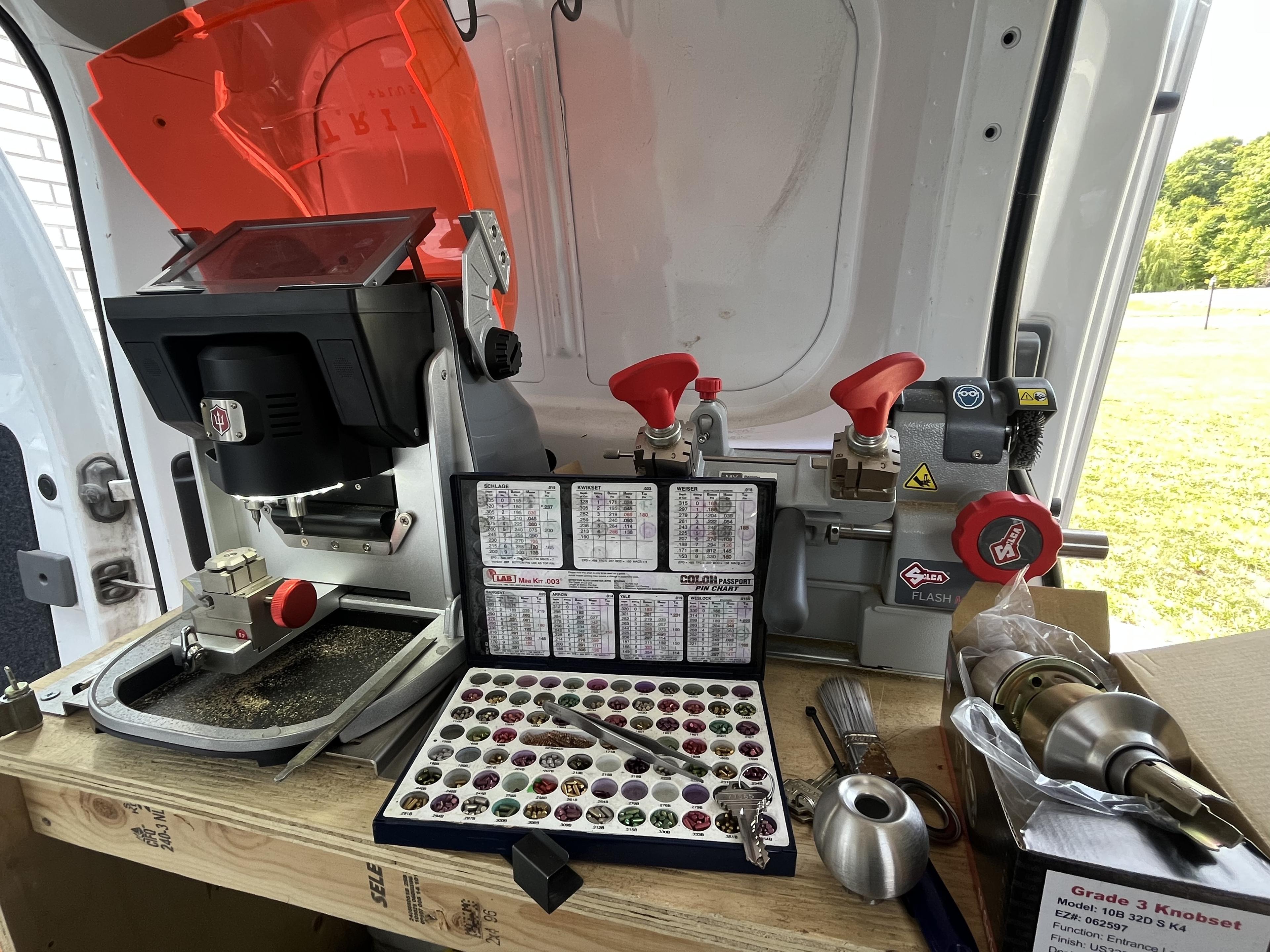 Mobile locksmith key-cutting machines and LAB pin kit for master keying and rekey work